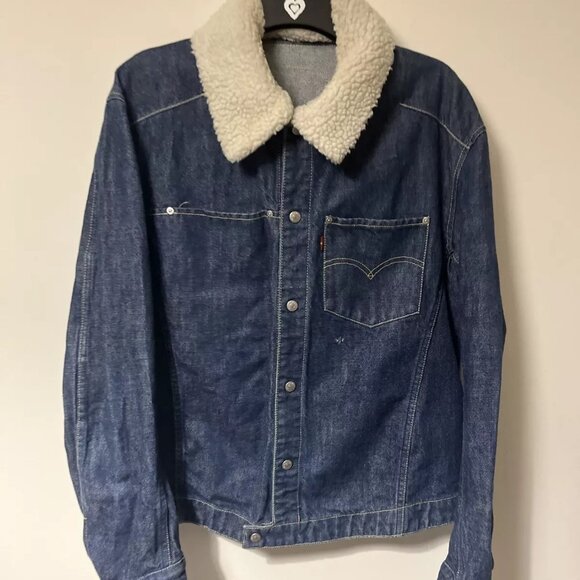 Levis Denim Jacket Womens Large Blue Sherpa Collar Trucker Snap Engineered VTG - Picture 1 of 12